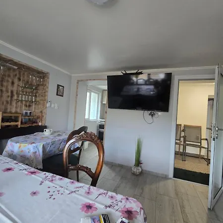 Elion House Penzion