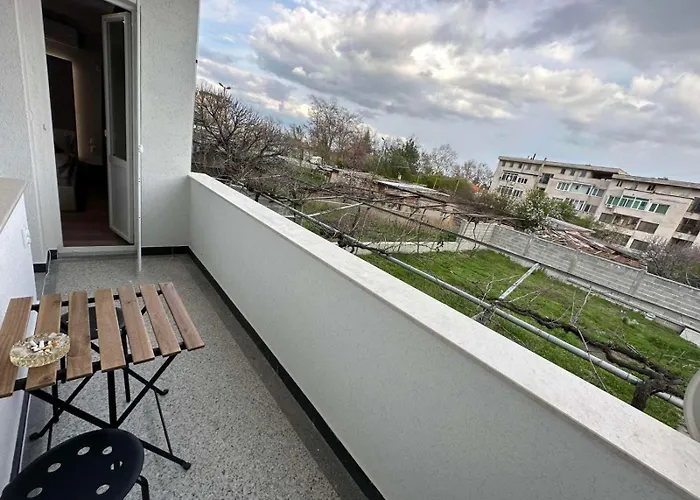 Elion House Pensjonat Chisaria