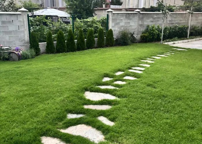 Elion House 3* Chisaria